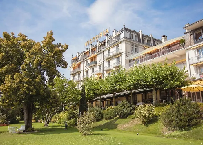Montreux Hotels with a View