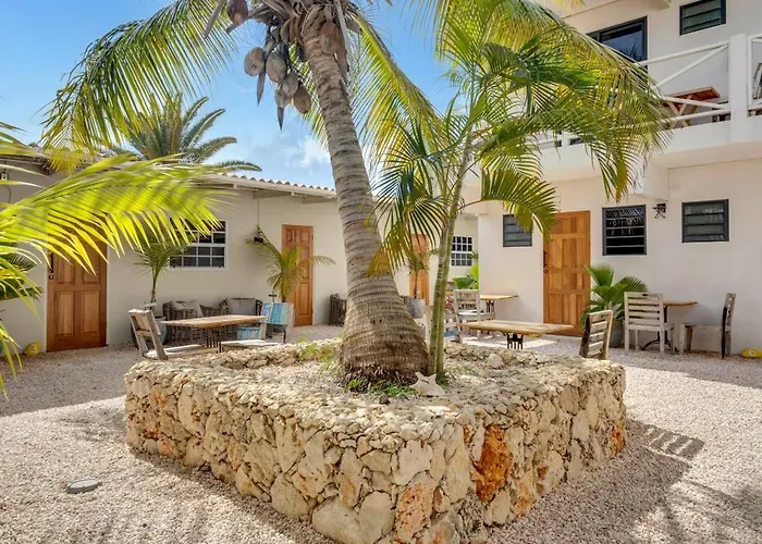 Kralendijk (Bonaire) Hotels with a View
